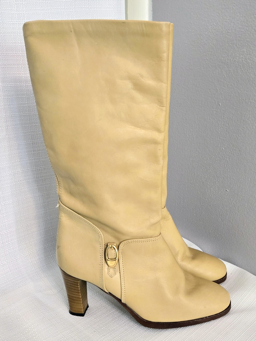 Italian Leather Dress Boots Wm Sz 7.5 M Heeled Strap Accent Soft Yellow Hig Calf